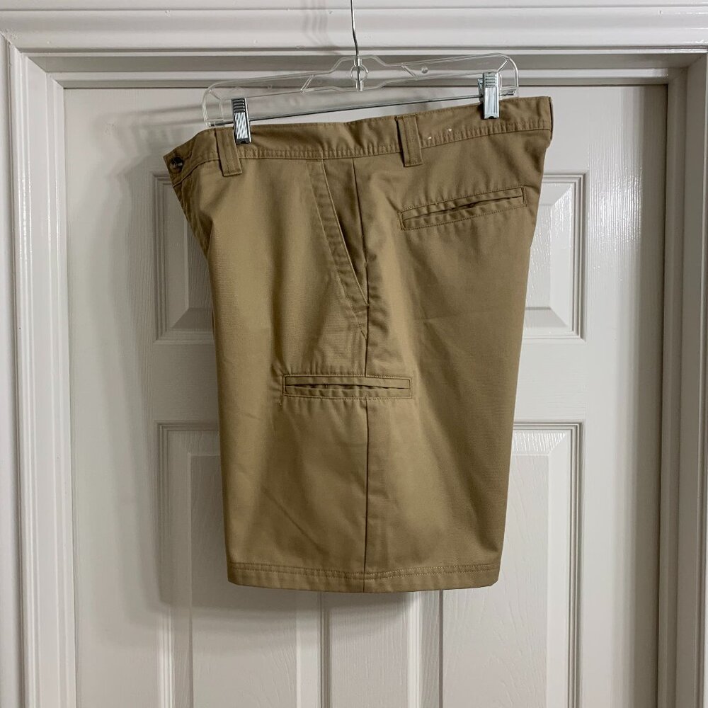 Austin Clothing Co. Men's Camel Color Shorts, Size 36